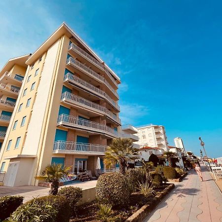 Appartamento Cima - Vista Mare, 3 Camere, Wifi, Family Apartment Lido di Jesolo Ngoại thất bức ảnh