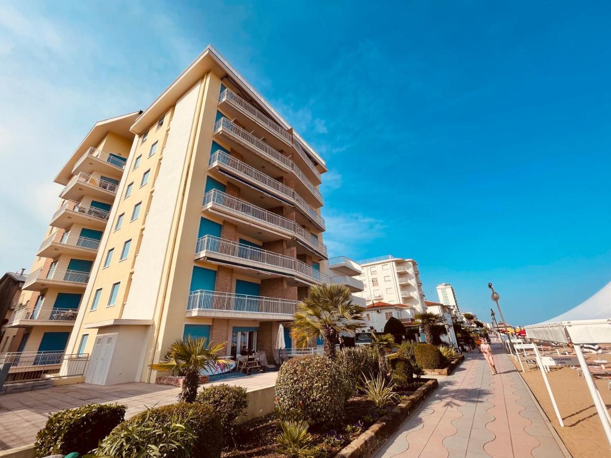Appartamento Cima - Vista Mare, 3 Camere, Wifi, Family Apartment Lido di Jesolo Ngoại thất bức ảnh