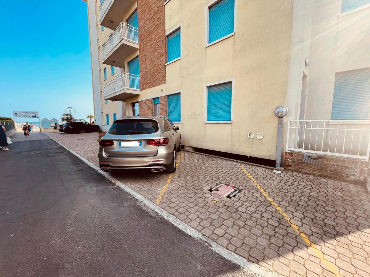 Appartamento Cima - Vista Mare, 3 Camere, Wifi, Family Apartment Lido di Jesolo Ngoại thất bức ảnh